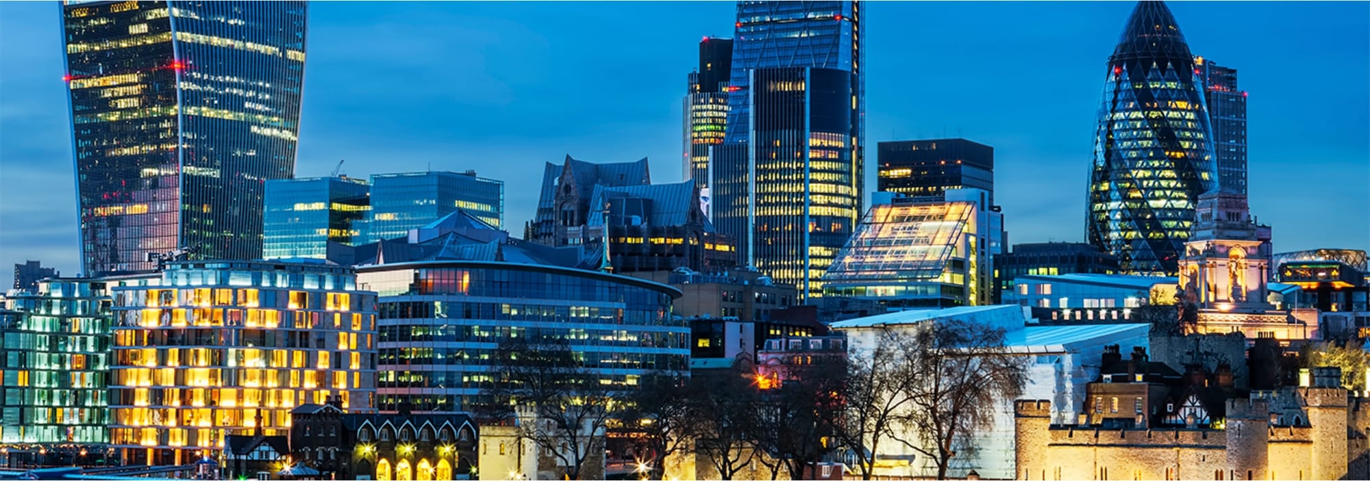 view-london-skyline-by-night